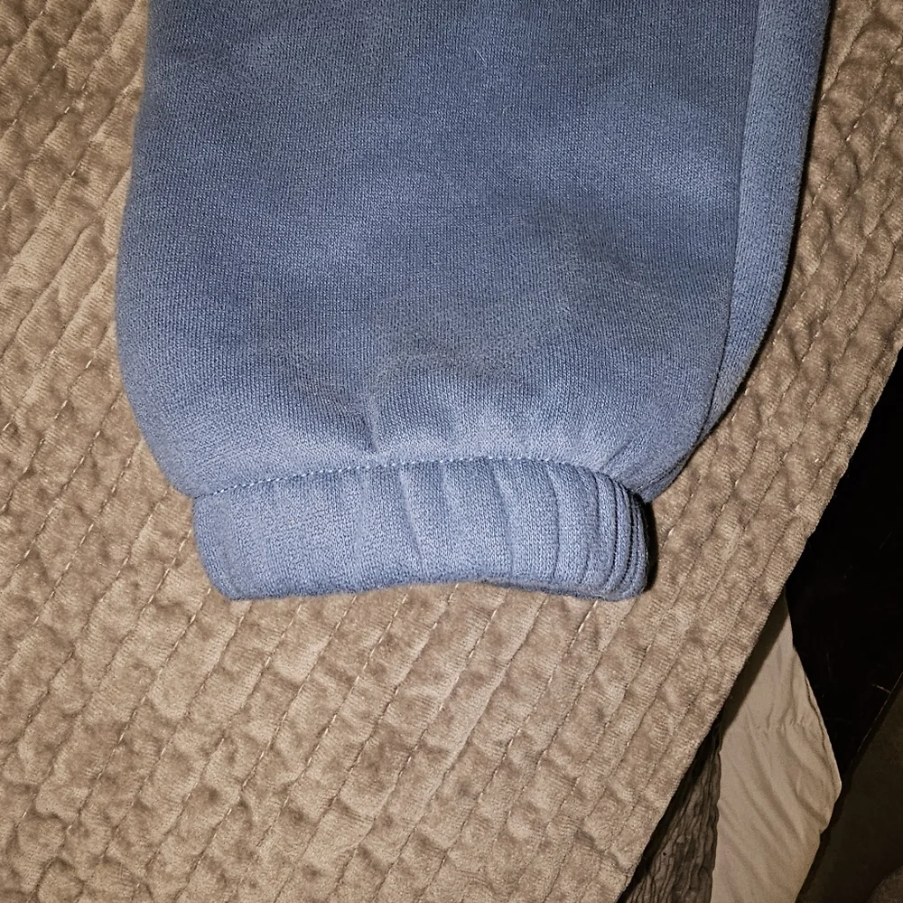 Cerulean Blue Cozy Sweatshirt and Joggers Set - Picture 10 of 10